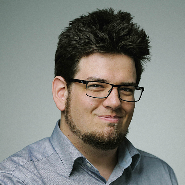 크리스토프 데악감독